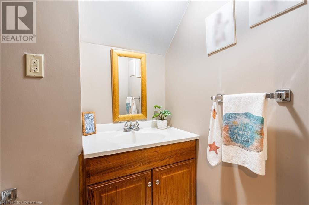 Photo 48 of 1712 Vittoria Road, Vittoria ON