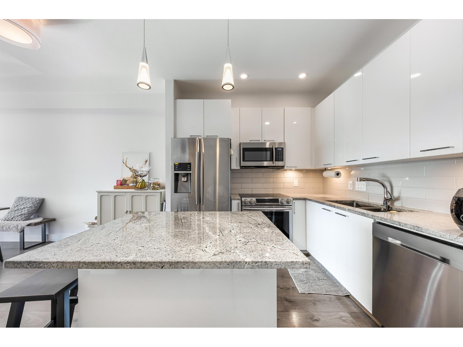 Photo 7 of 302 20175 53 Avenue, Langley BC