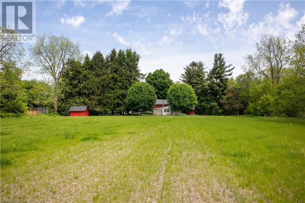 Photo 10 of 48 Garner Road W, Ancaster ON