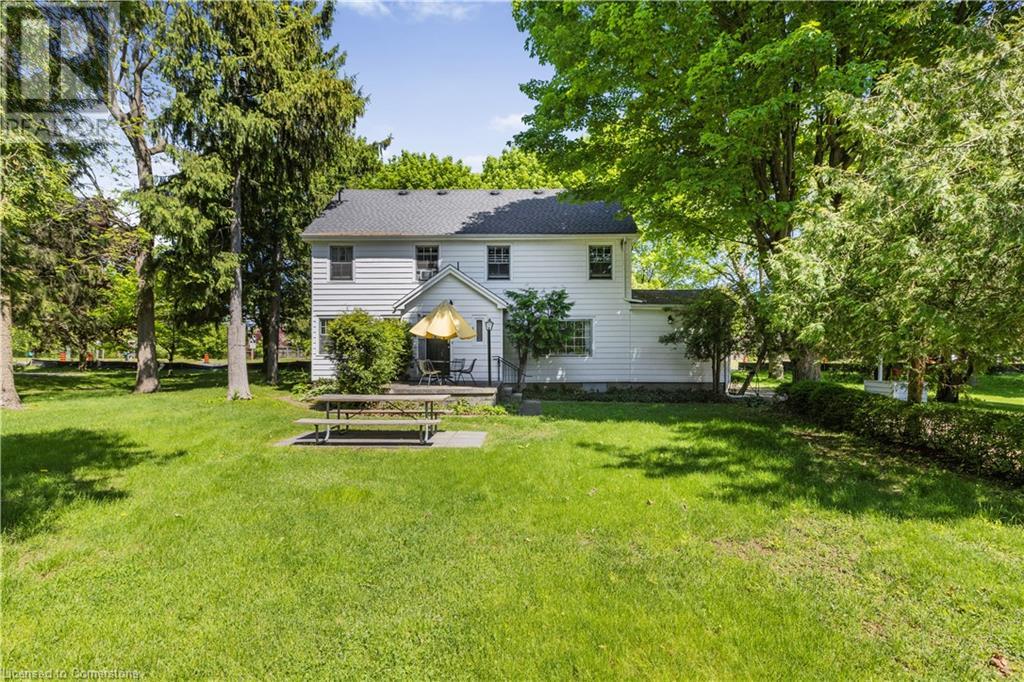 Photo 7 of 48 Garner Road W, Ancaster ON