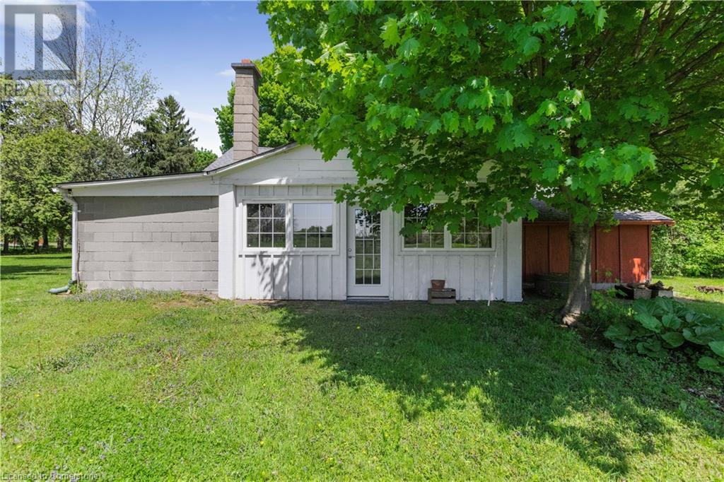 Photo 35 of 48 Garner Road W, Ancaster ON