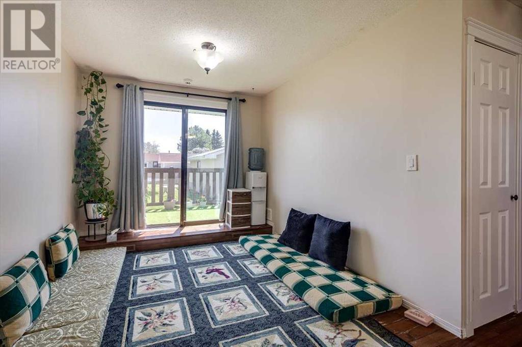 55 HORN Crescent, Red Deer