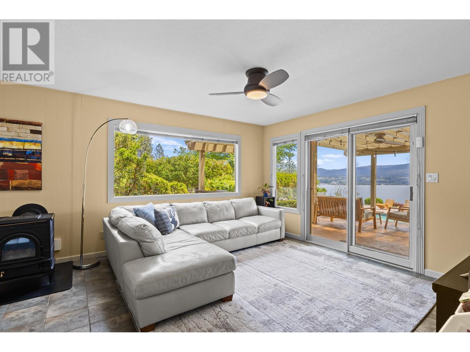  Beverly Place, West Kelowna