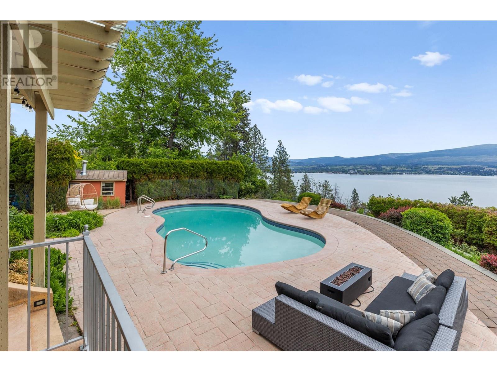  Beverly Place, West Kelowna