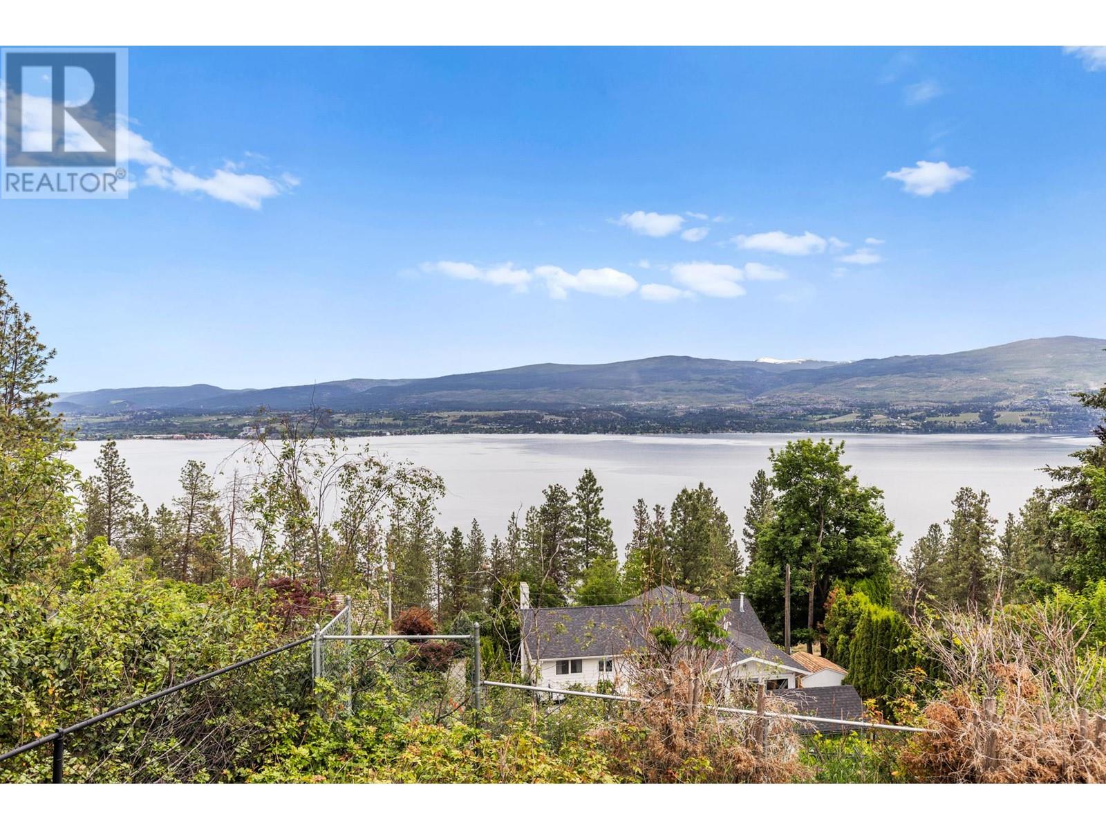  Beverly Place, West Kelowna