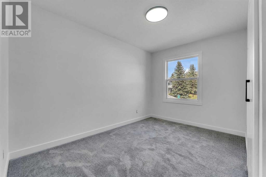 Single Family House for Sale in  Deer Ridge Way SE Deer Ridge Calgary 