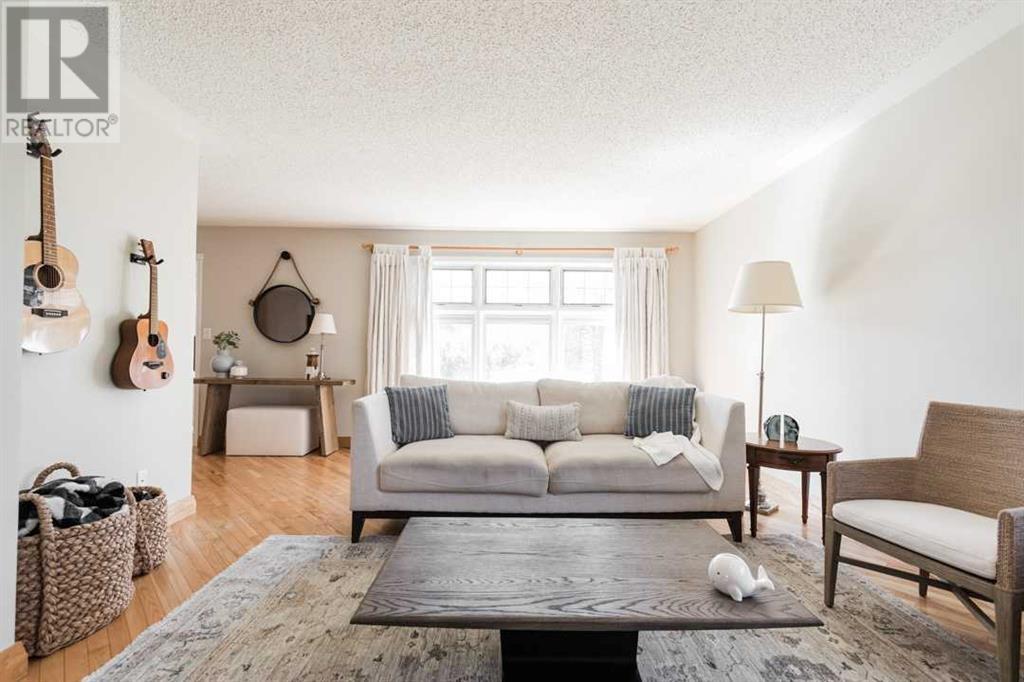 114 Dickins Close, Fort McMurray
