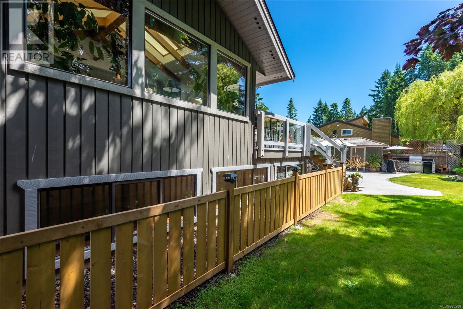 115 Engles Rd, Campbell River real estate listing 993280