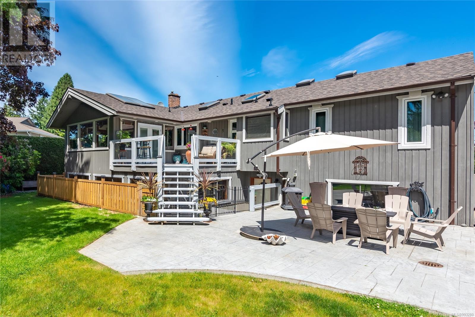 115 Engles Rd, Campbell River real estate listing 993280