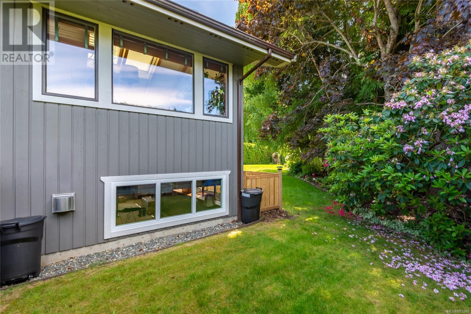 115 Engles Rd, Campbell River real estate listing 993280