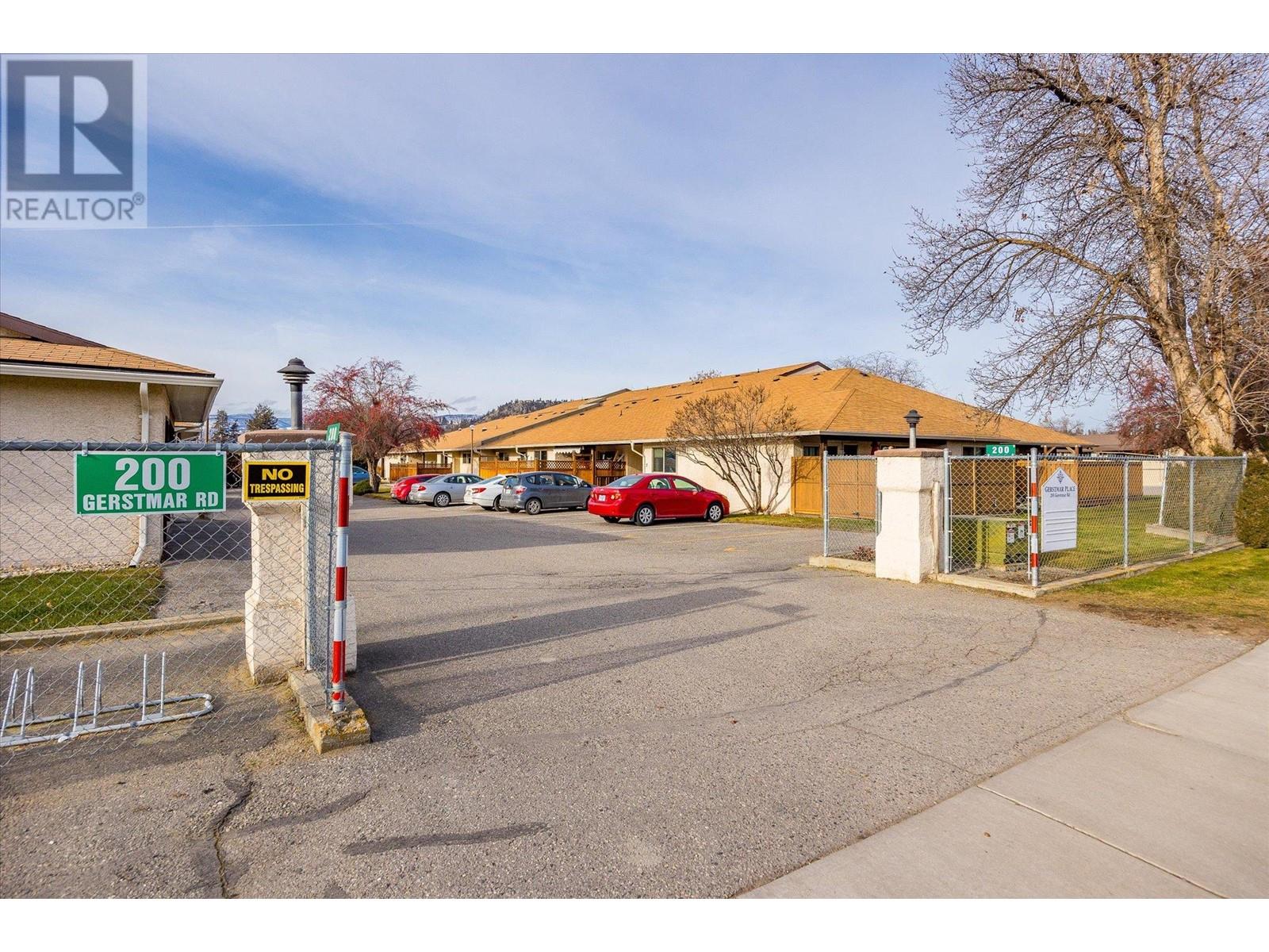 10 200 Gerstmar Road, Kelowna