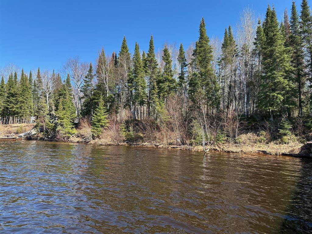 Photo 2 of 8 Wanipigow Lake East Road, Wanipigow MB
