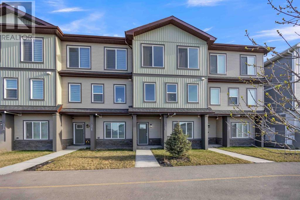 328 Corner Meadows Square NE, Calgary, Alberta