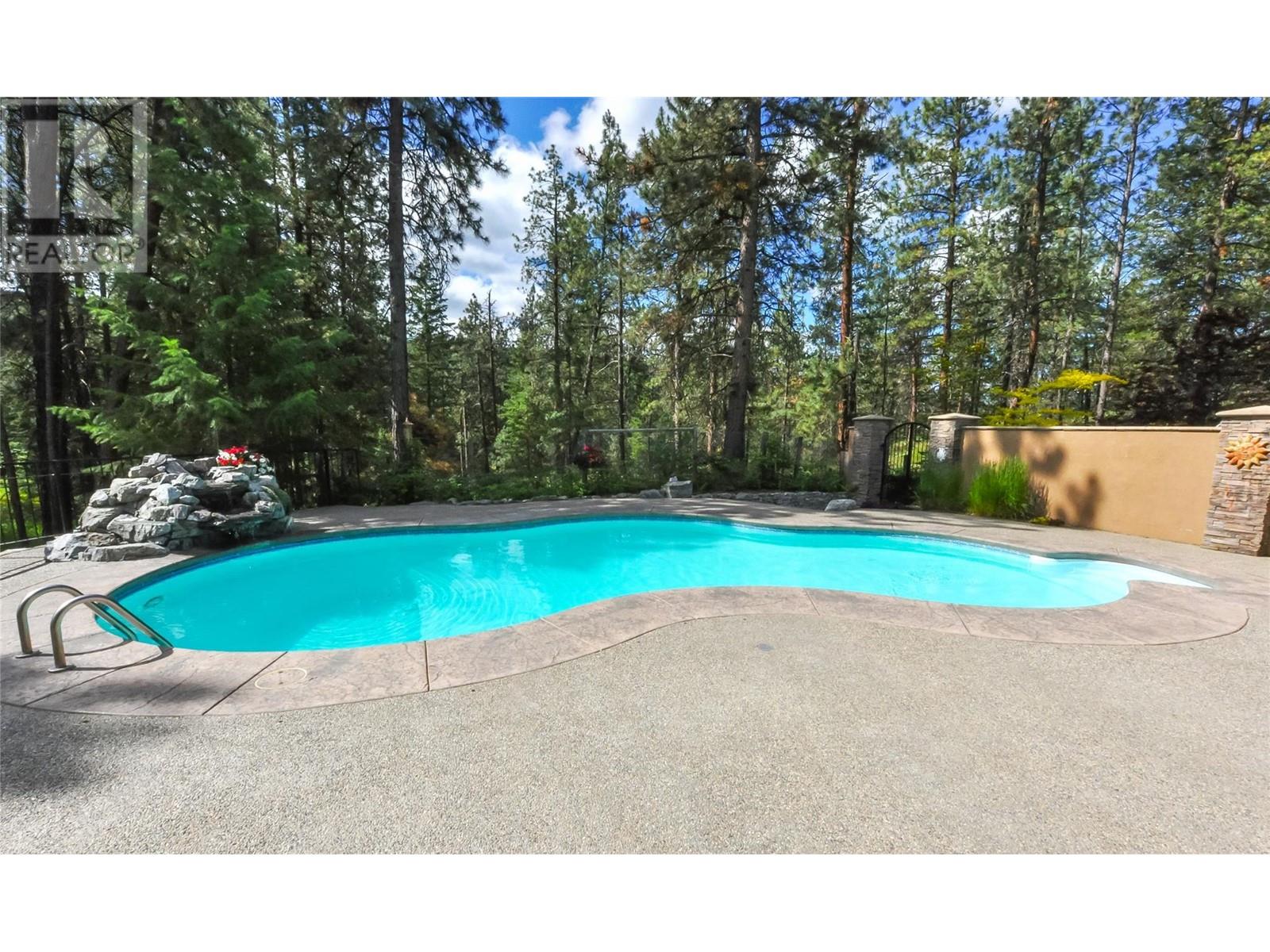  4163 Mahonia Drive South, Kelowna