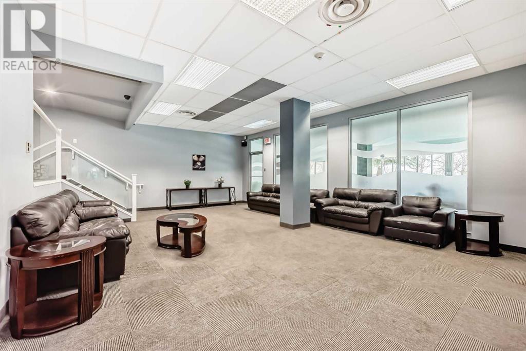 Single Family House for Sale in   Dalton Drive NW Dalhousie Calgary 