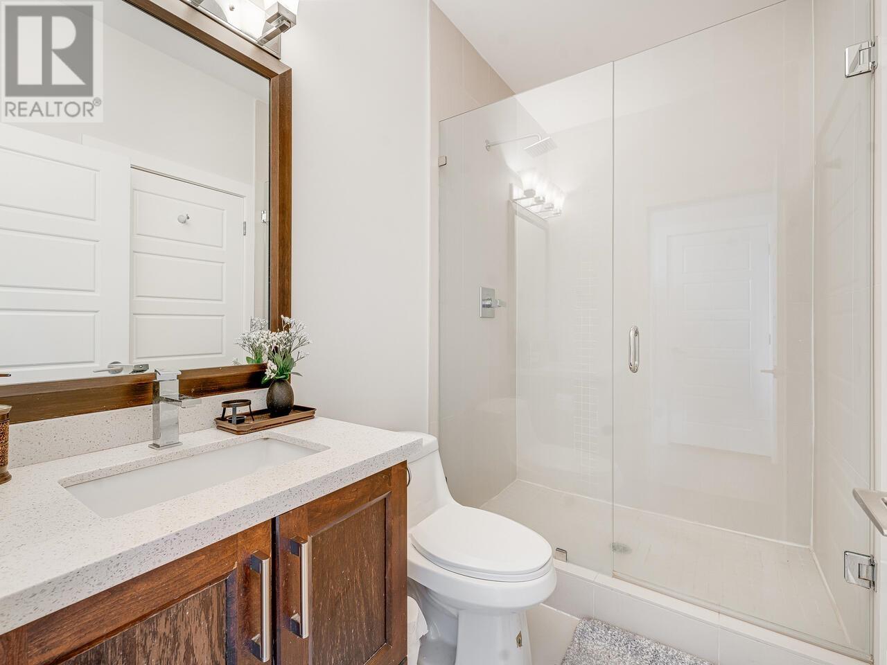 302 BURNS STREET, Coquitlam real estate listing R3008812