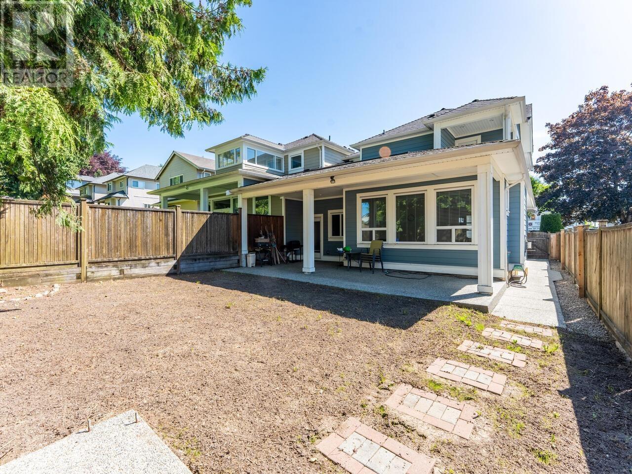 302 BURNS STREET, Coquitlam real estate listing R3008812