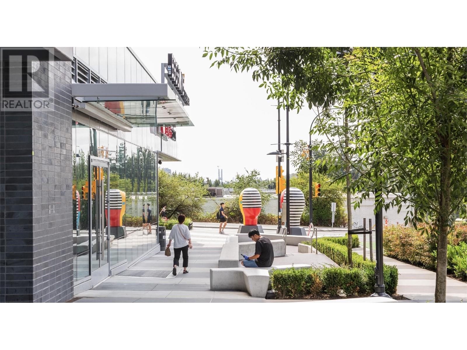 302 BURNS STREET, Coquitlam real estate listing R3008812