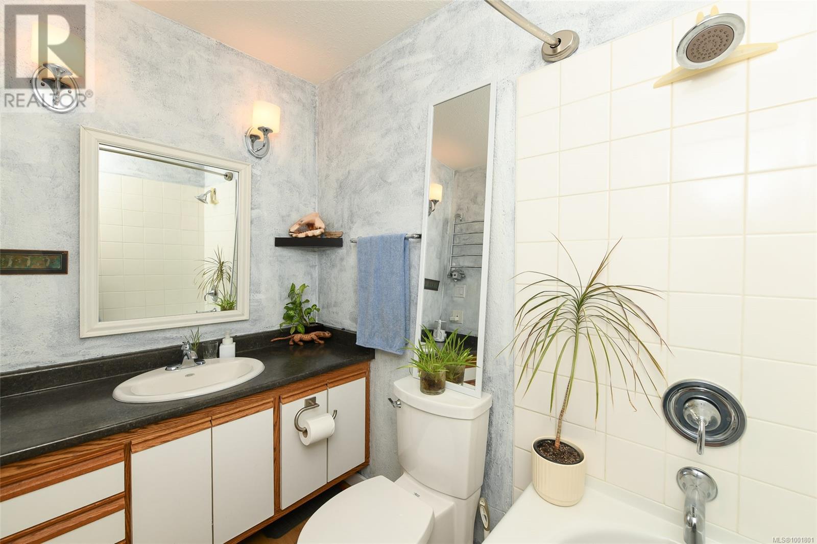 #16 5730 CORAL RD - Image 32