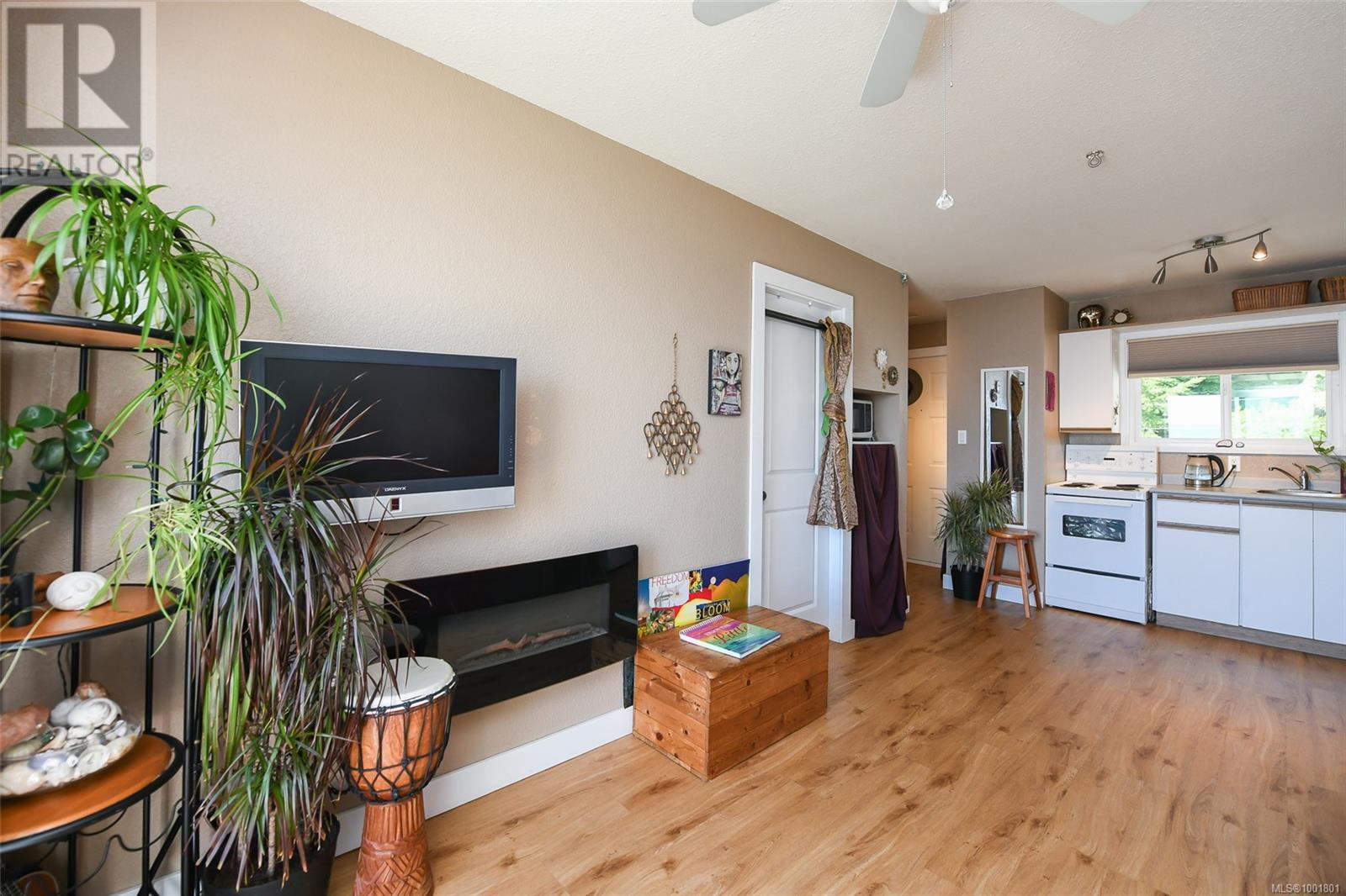 #16 5730 CORAL RD - Image 9