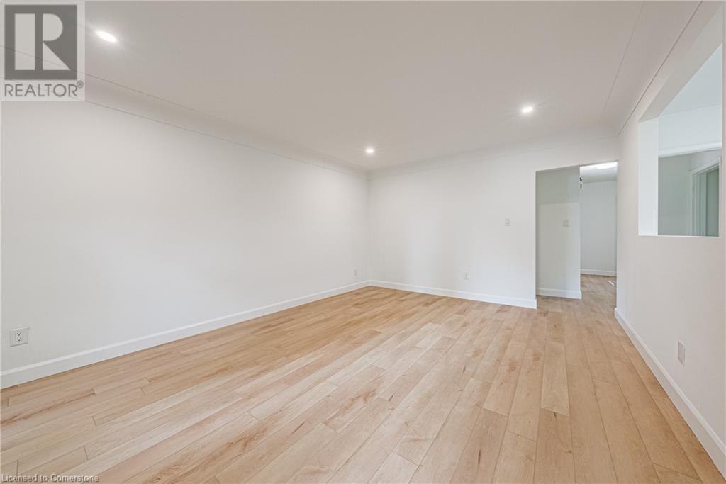 Photo 13 of 224 West 16th Street, Hamilton ON