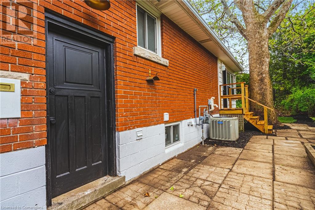 Photo 6 of 224 West 16th Street, Hamilton ON