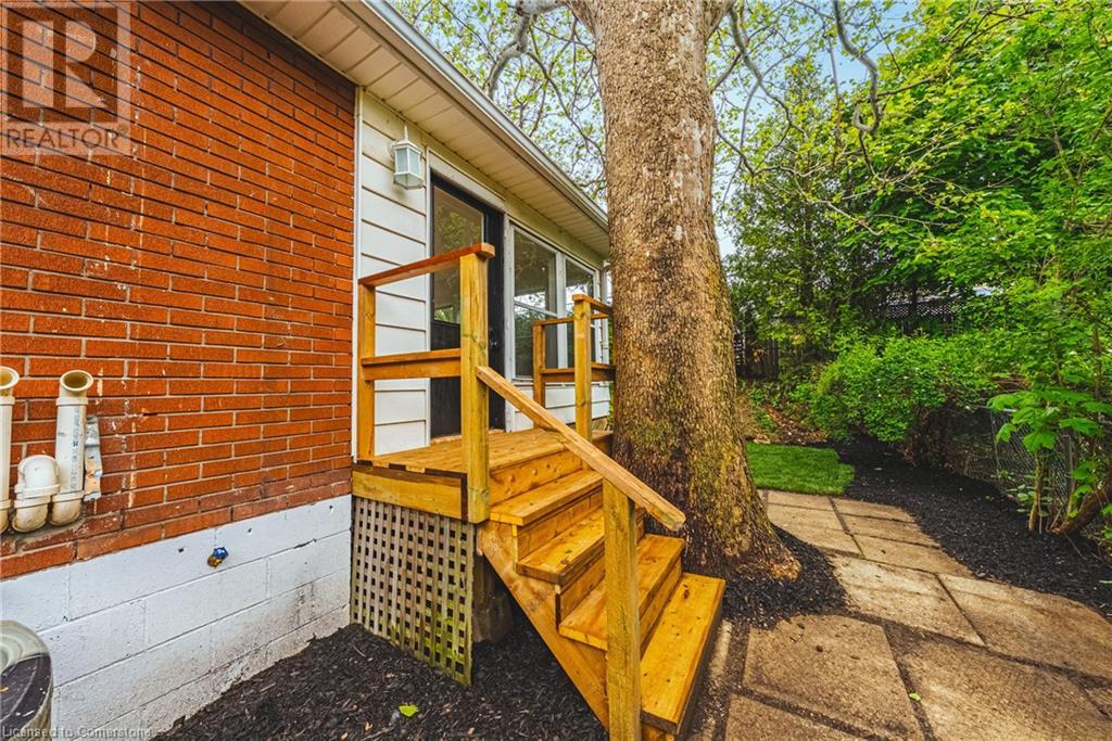 Photo 7 of 224 West 16th Street, Hamilton ON