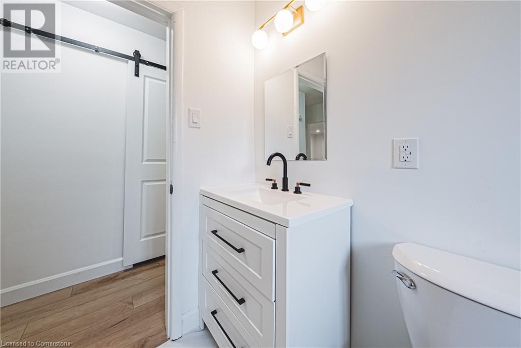 Photo 21 of 224 West 16th Street, Hamilton ON