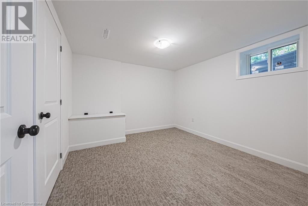 Photo 32 of 224 West 16th Street, Hamilton ON