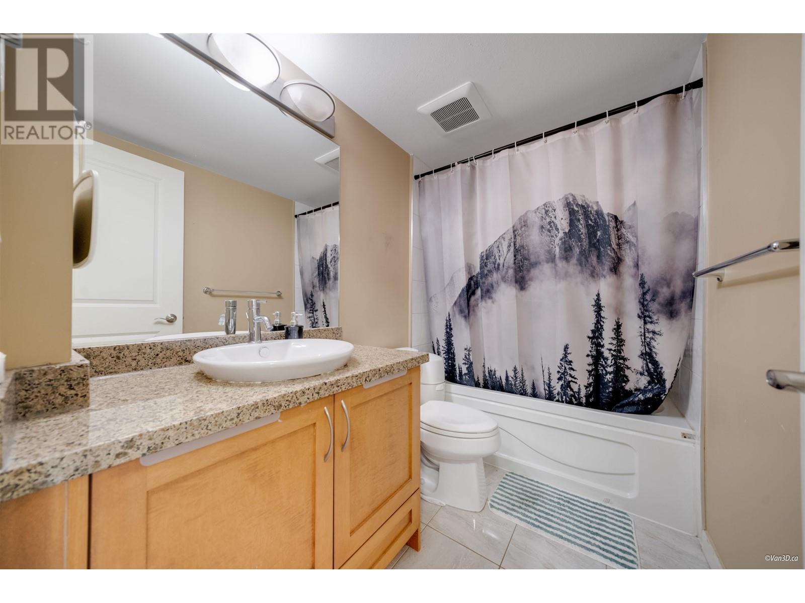 211 2373 ATKINS AVENUE, Port Coquitlam real estate listing R2989877