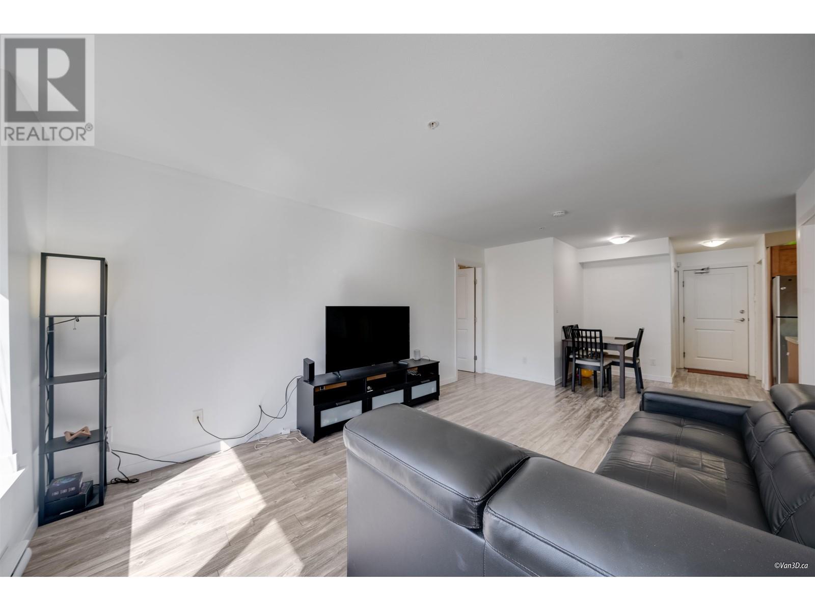 211 2373 ATKINS AVENUE, Port Coquitlam real estate listing R2989877