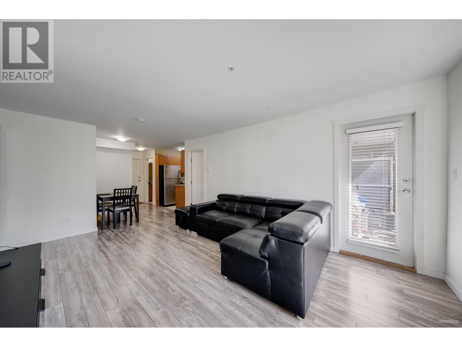 211 2373 ATKINS AVENUE, Port Coquitlam real estate listing R2989877