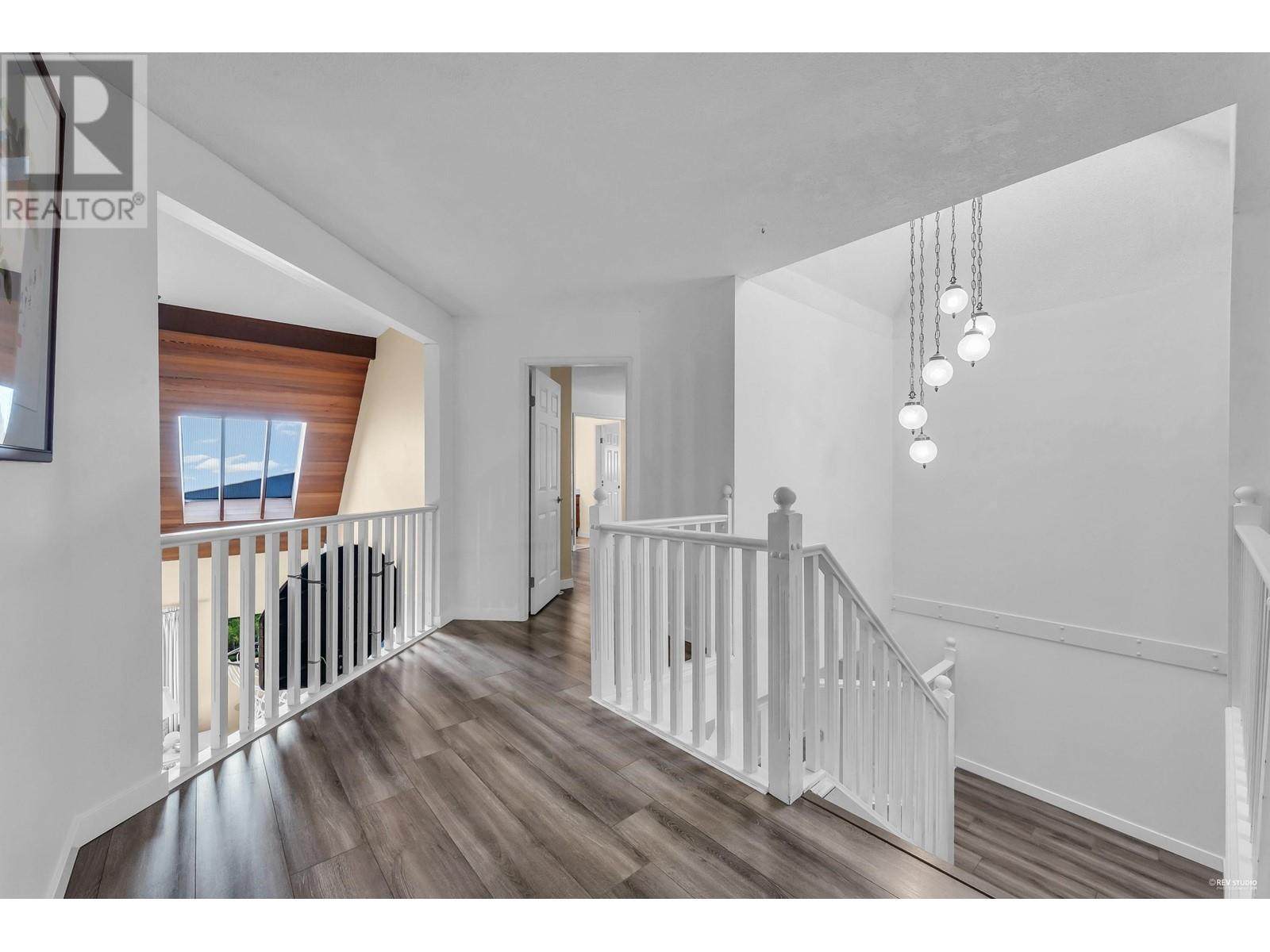 1040 JEFFERSON AVENUE, West Vancouver