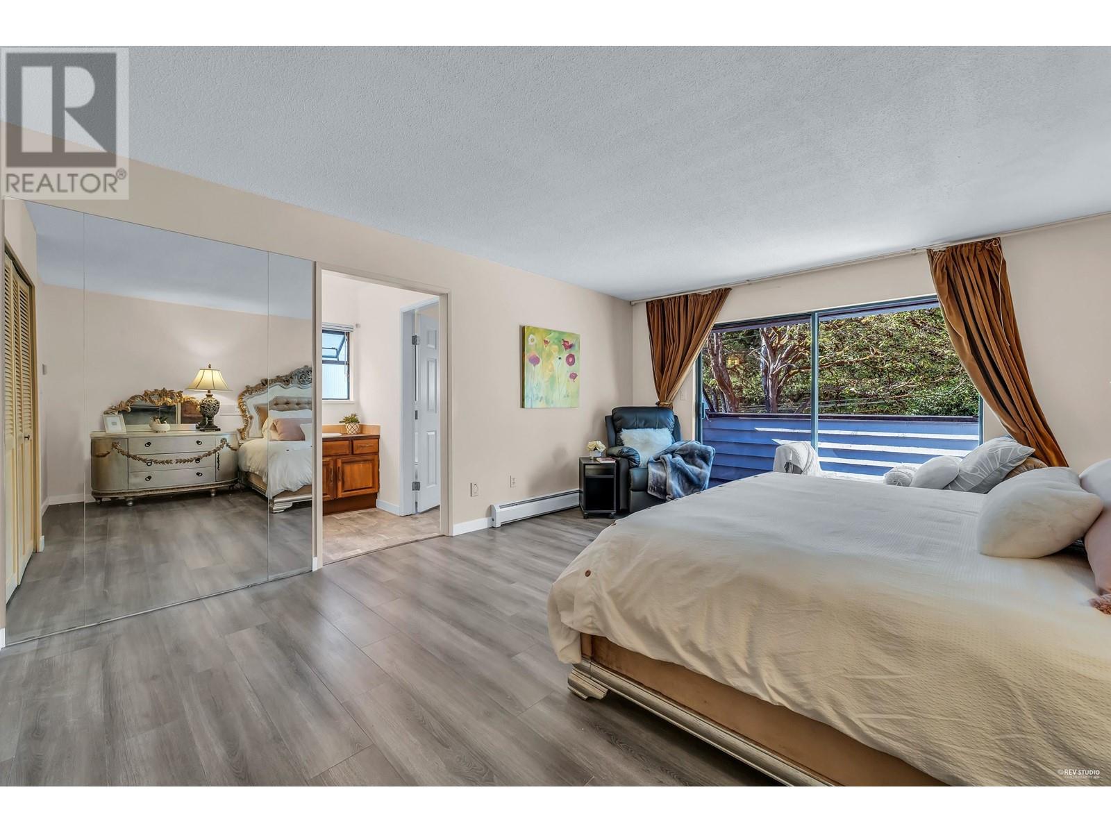 1040 JEFFERSON AVENUE, West Vancouver