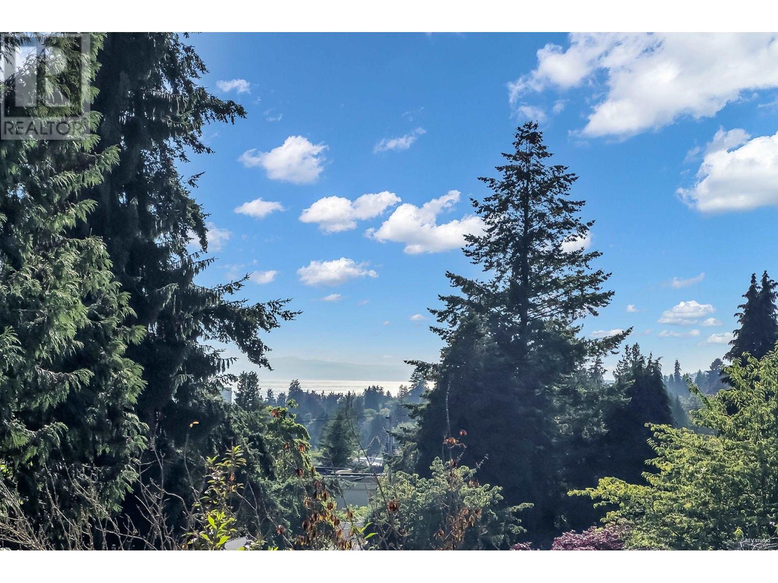 1040 JEFFERSON AVENUE, West Vancouver