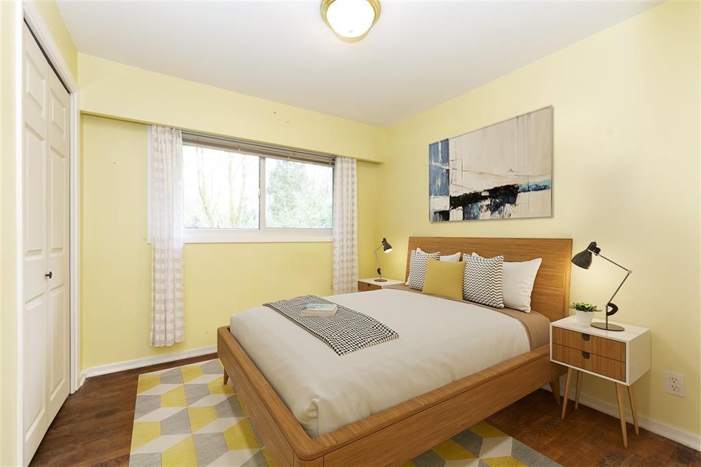 Photo 7 of 8923 Shepherd Way, Delta BC