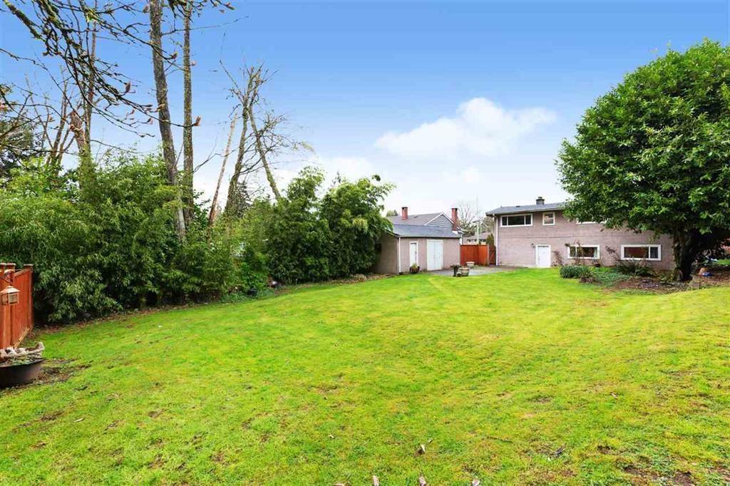 Photo 11 of 8923 Shepherd Way, Delta BC