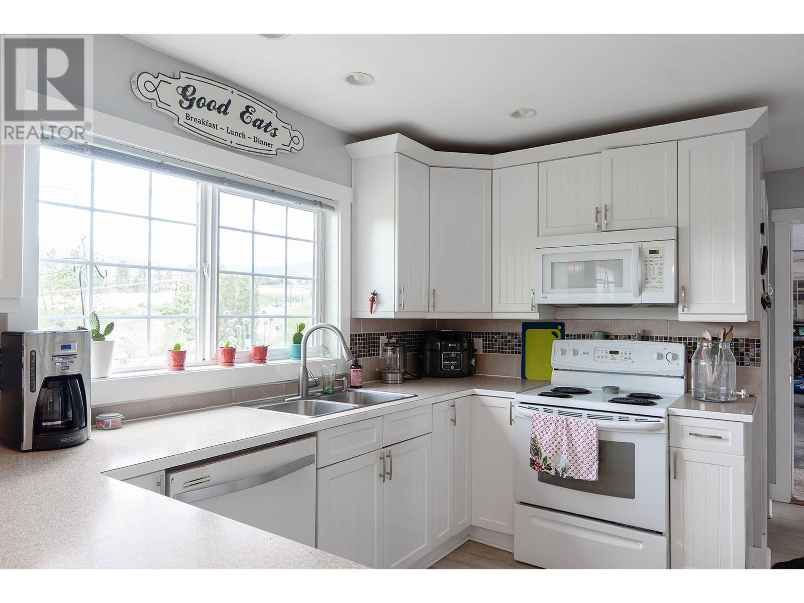  3766 Wetton Road, West Kelowna