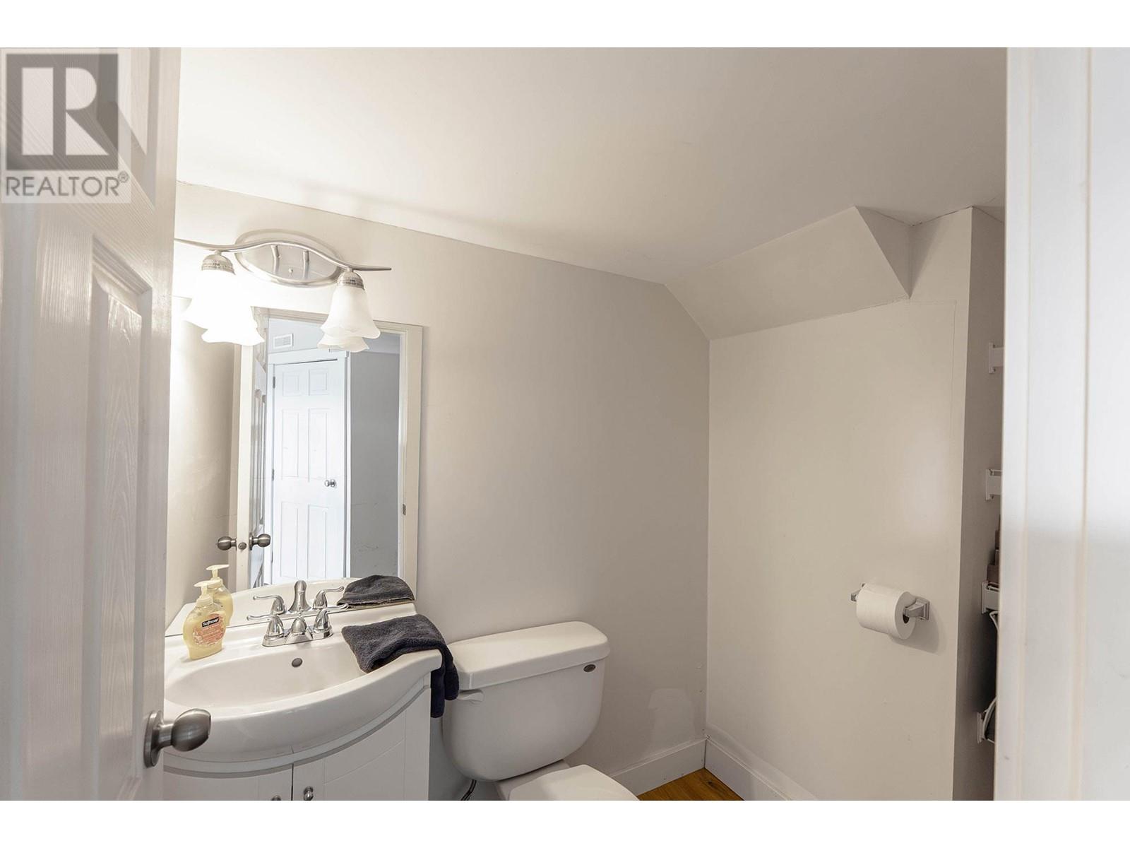  3766 Wetton Road, West Kelowna