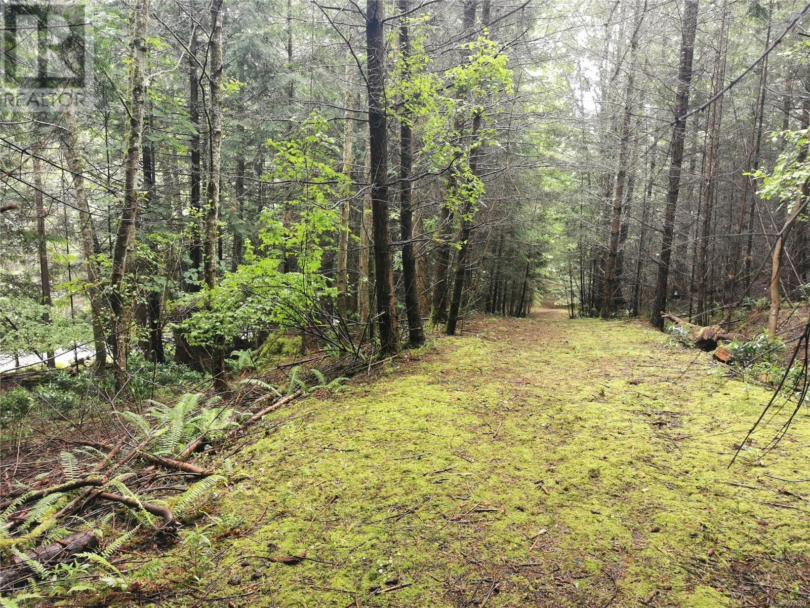  706 Fernhill Road, Mayne Island