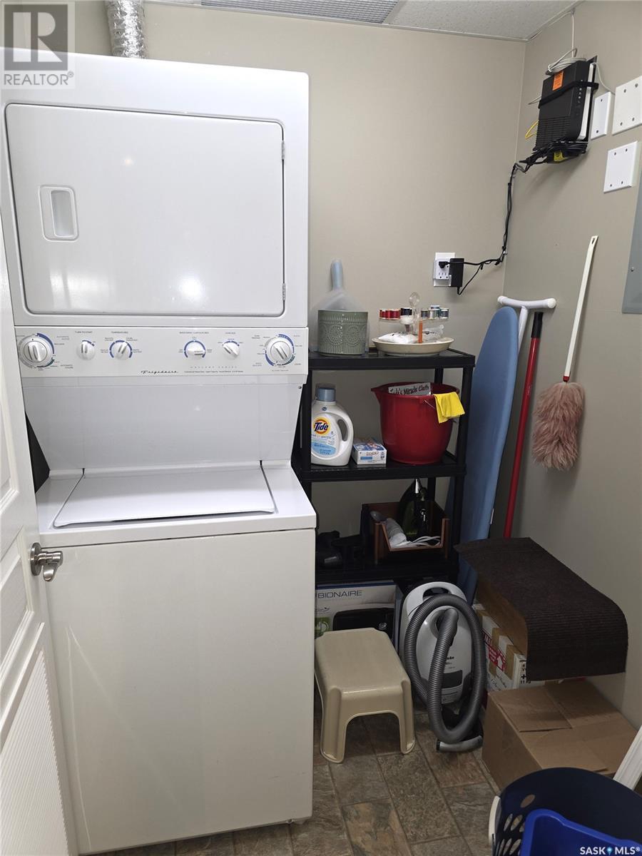 Single Family House Low rise for Sale in   Heritage VIEW Saskatoon 