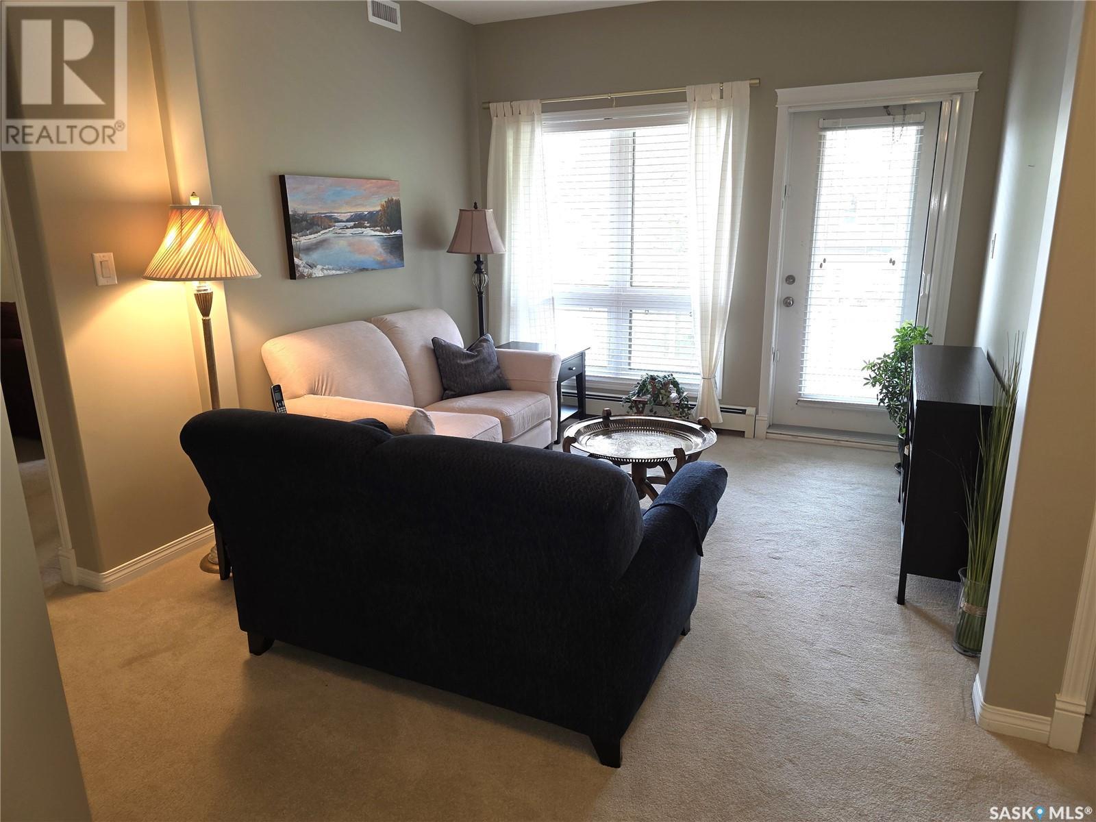 Single Family House Low rise for Sale in   Heritage VIEW Saskatoon 
