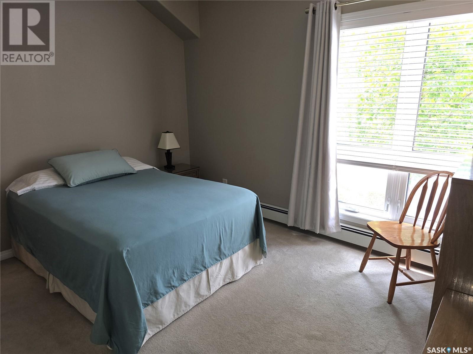 Single Family House Low rise for Sale in   Heritage VIEW Saskatoon 