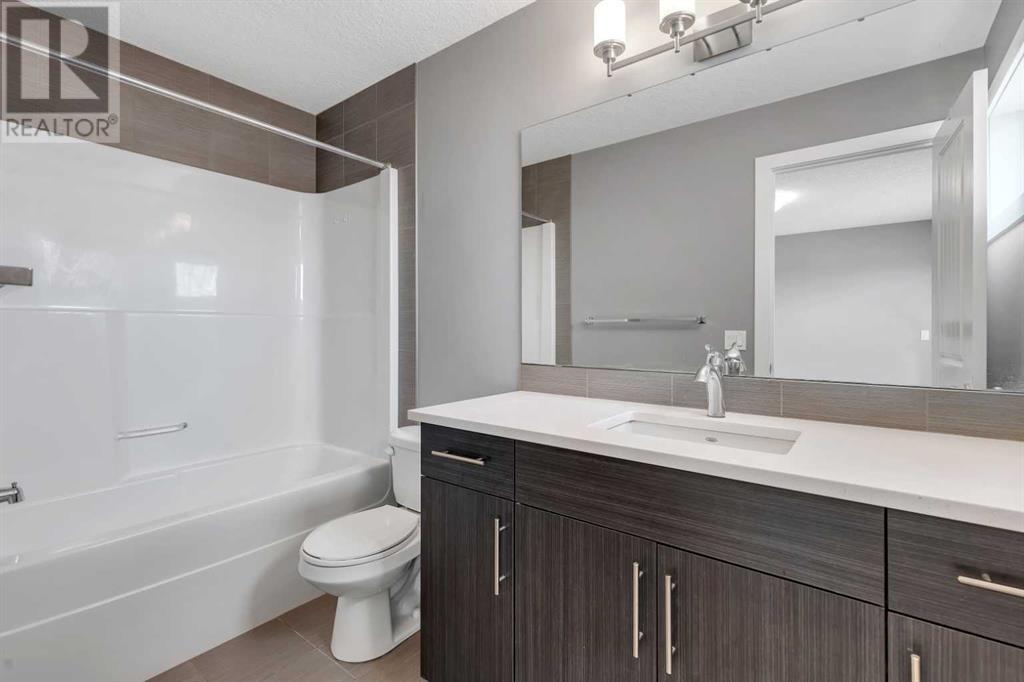 Single Family House for Sale in  Savanna Road NE Saddle Ridge Calgary 