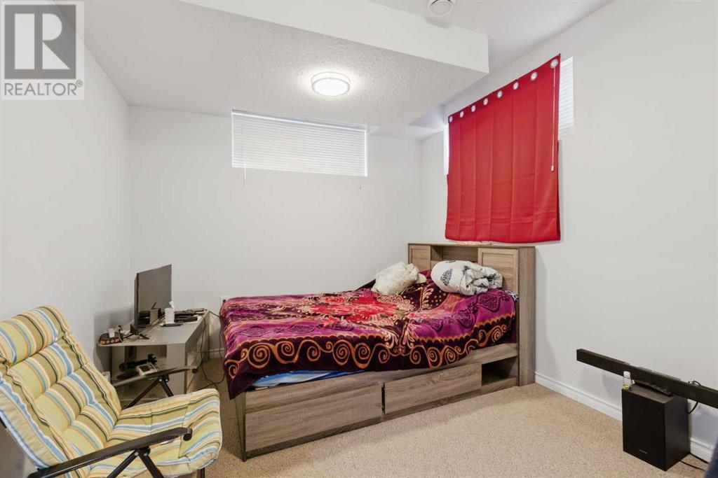 Single Family House for Sale in  Savanna Road NE Saddle Ridge Calgary 