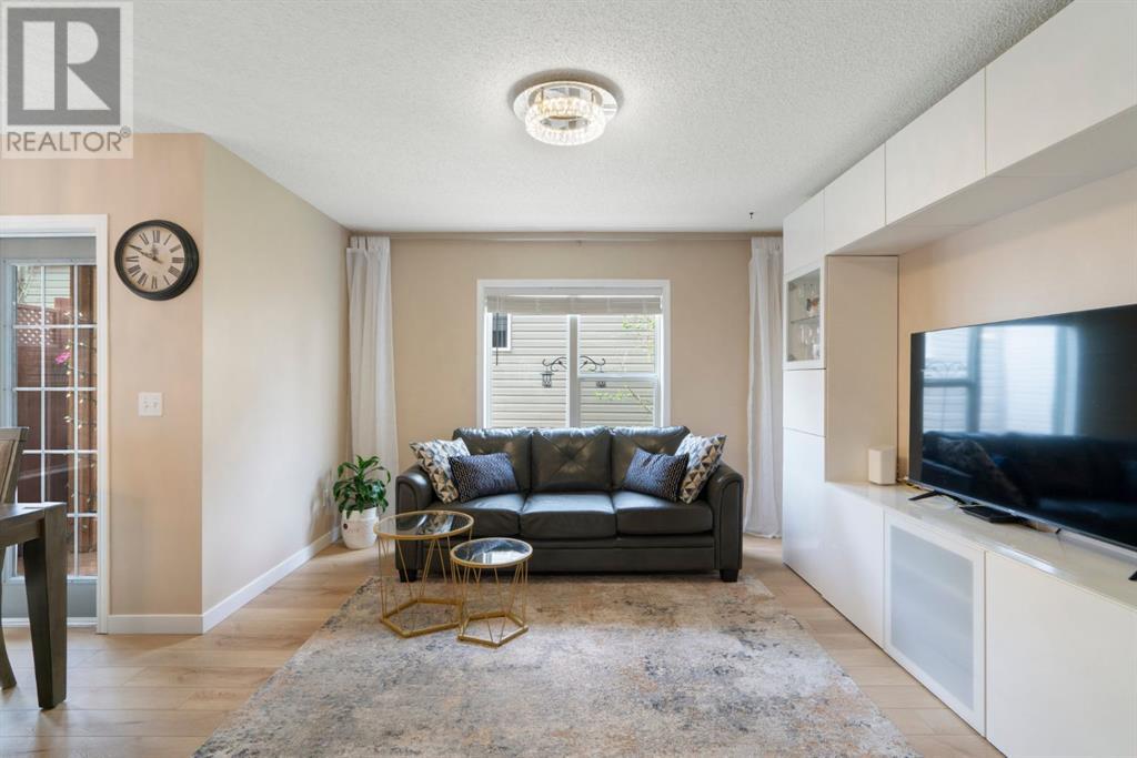 Single Family House for Sale in  Eversyde Circle SW Evergreen Calgary 