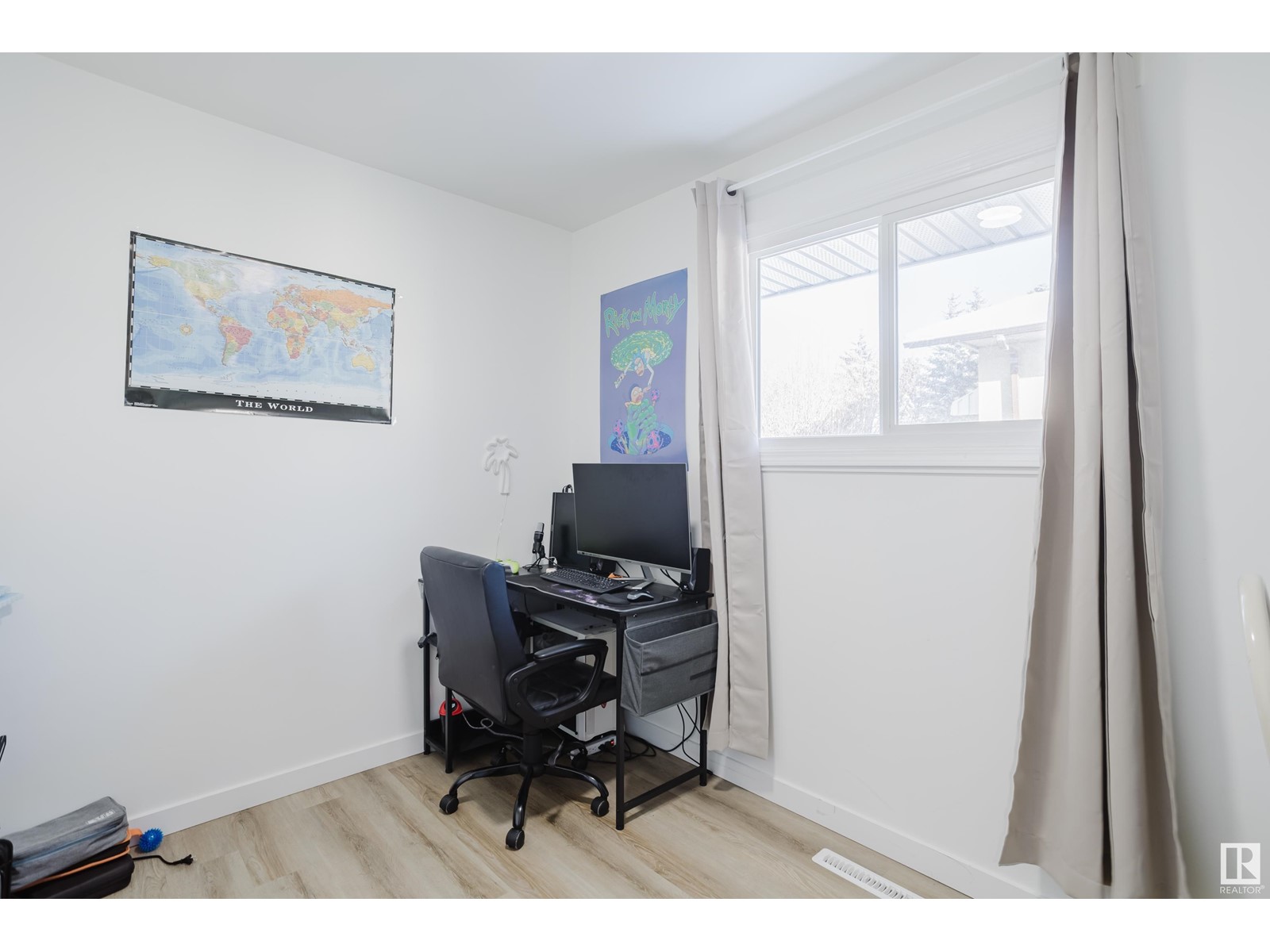 Single Family House Bungalow for Sale in /  AV NW Edmonton 