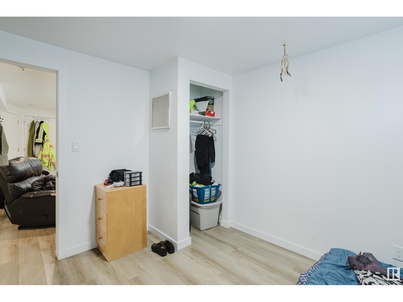 Single Family House Bungalow for Sale in /  AV NW Edmonton 