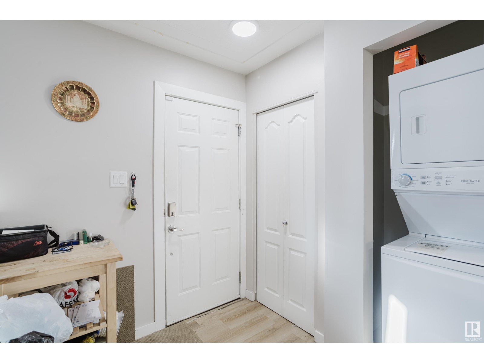 Single Family House Bungalow for Sale in /  AV NW Edmonton 
