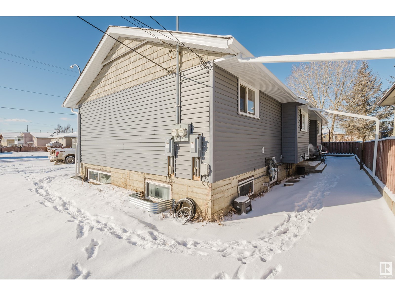 Single Family House Bungalow for Sale in /  AV NW Edmonton 
